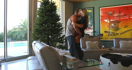 Hot american housewife Sandra Otterson in sexy skirt in hot sex scene 